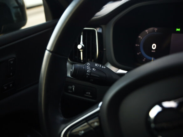 2021 Volvo XC60 II Рестайлинг, синий, 4399000 рублей - вид 22