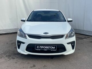 2019 Kia Rio IV, белый, 1140000 рублей, вид 2