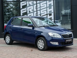 2011 Skoda Fabia II Рестайлинг, синий, 499000 рублей, вид 1