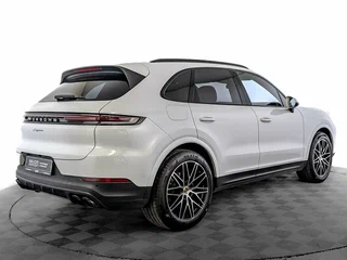 2024 Porsche Cayenne III Рестайлинг, белый, 12250000 рублей, вид 5