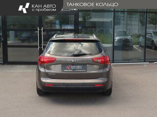 2017 Kia Ceed II Рестайлинг, коричневый, 1075000 рублей, вид 4