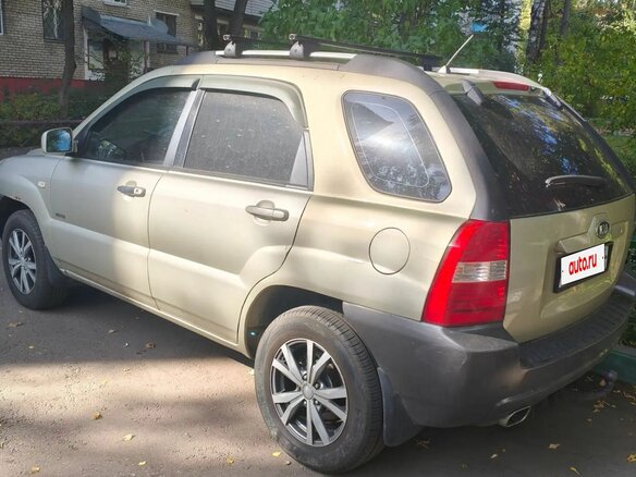 2006 Kia Sportage II, зелёный, 600000 рублей - вид 3