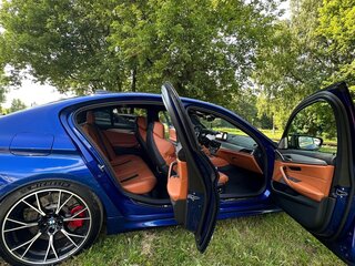 2021 BMW M5 Competition VI (F90) Рестайлинг, синий, 8580000 рублей, вид 2