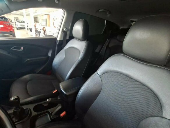 2015 Hyundai ix35 I Рестайлинг, белый, 1248000 рублей - вид 14