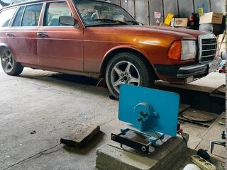 1985 Mercedes-Benz W123 230 4-speed, оранжевый, 279999 рублей, вид 1