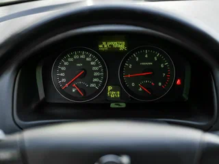 2012 Volvo S40 II Рестайлинг, чёрный, 410000 рублей, вид 5