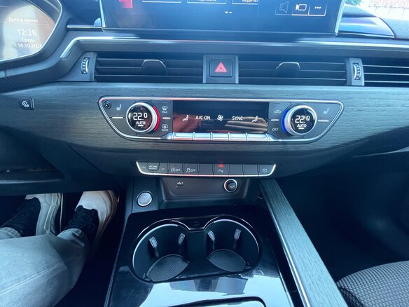 2022 Audi A5 Sportback 40 TFSI II (F5) Рестайлинг, серый, 4400000 рублей - вид 9