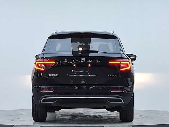 2022 Skoda Karoq DSG7 I, чёрный - вид 10