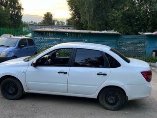 2018 Lada (ВАЗ) Granta I, белый, 330000 рублей, вид 2