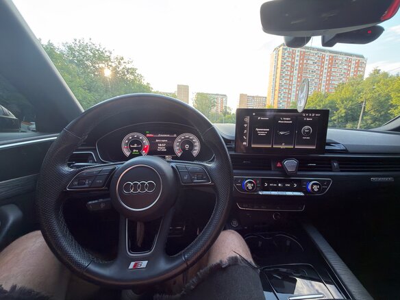 2021 Audi A4 45 TFSI V (B9) Рестайлинг, зелёный - вид 6