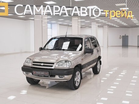 Chevrolet Niva I