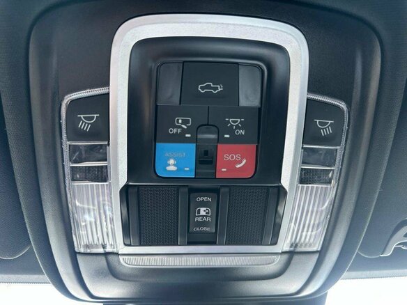 2024 RAM 2500, чёрный, 10980000 рублей - вид 24