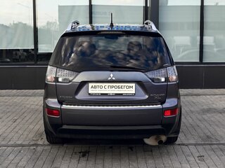 2007 Mitsubishi Outlander II, серый, 875000 рублей, вид 4
