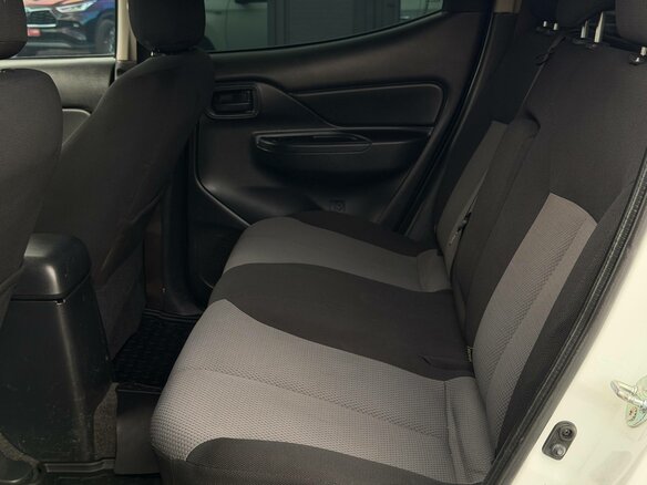 2021 Mitsubishi L200 V Рестайлинг, белый, 2350000 рублей - вид 26