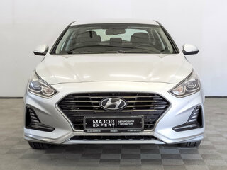 2019 Hyundai Sonata VII (LF) Рестайлинг, серебристый, 1565000 рублей, вид 2
