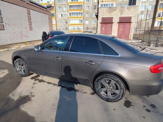 2012 Audi A4 IV (B8) Рестайлинг, серый, 950000 рублей, вид 3