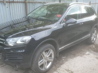 2014 Volkswagen Touareg II, чёрный, 2600000 рублей, вид 1