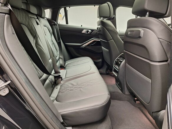 2026 BMW X6 40i III (G06) Рестайлинг, синий, 16350000 рублей - вид 5