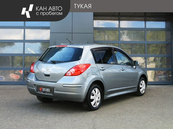2013 Nissan Tiida I Рестайлинг, серый, 638000 рублей - вид 2