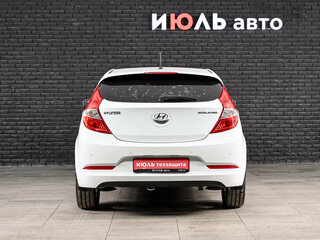2014 Hyundai Solaris I Рестайлинг, белый, 1250000 рублей, вид 5
