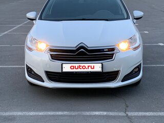 2013 Citroen C4 II, белый, 690000 рублей, вид 2