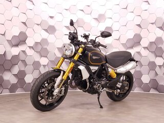 2018 Ducati Scrambler 1100, чёрный, 849000 рублей, вид 2
