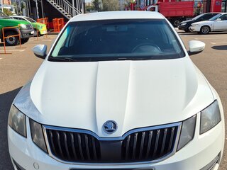 2020 Skoda Octavia III (A7) Рестайлинг, белый, 1150000 рублей, вид 1