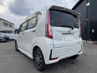2021 Daihatsu Move VI Рестайлинг, белый, 644000 рублей, вид 5