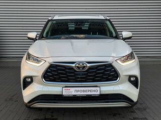 2025 Toyota Highlander IV (XU70), белый, 4995000 рублей, вид 2
