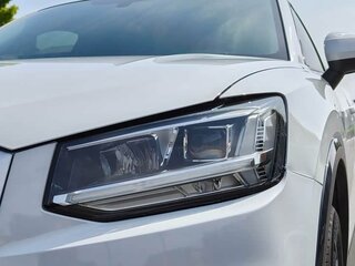 2019 Audi Q2 L e-tron I, белый, 1680000 рублей, вид 4