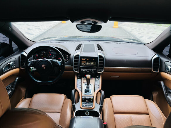 2011 Porsche Cayenne S II (958), чёрный, 2070000 рублей - вид 36