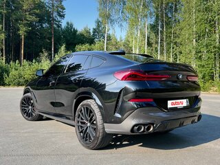 2021 BMW X6 40i III (G06), чёрный, 7000000 рублей, вид 1