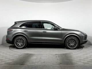 2020 Porsche Cayenne III, серый, 6000000 рублей, вид 4