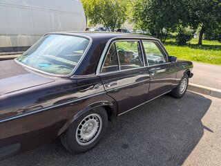 1980 Mercedes-Benz W123 200 4-speed, коричневый, 600000 рублей, вид 5
