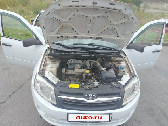 2013 Lada (ВАЗ) Granta I, белый, 400000 рублей - вид 5