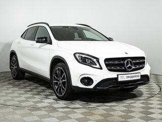 2019 Mercedes-Benz GLA 200 I (X156) Рестайлинг, белый, 2449700 рублей, вид 3