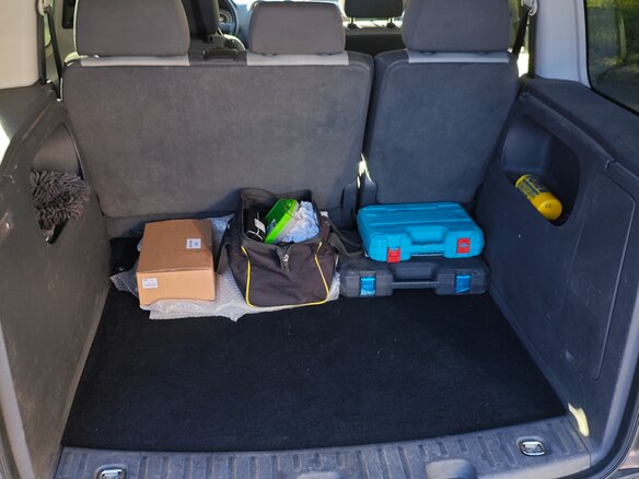 2012 Volkswagen Caddy III Рестайлинг, коричневый, 1040000 рублей - вид 12