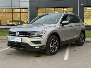 2018 Volkswagen Tiguan II, серебристый, 2750000 рублей, вид 1