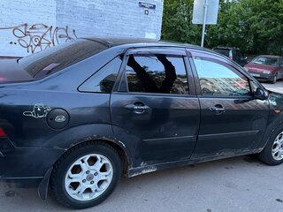 2004 Ford Focus I Рестайлинг, чёрный, 300000 рублей, вид 3