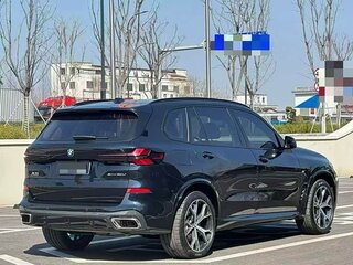 2024 BMW X5 Long 30Li IV (G05/G18) Рестайлинг, чёрный, 7256000 рублей, вид 4