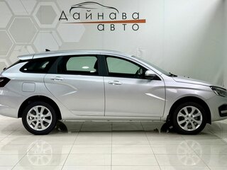 2026 Lada (ВАЗ) Vesta SW I Рестайлинг (NG), серебристый, 2062000 рублей, вид 4