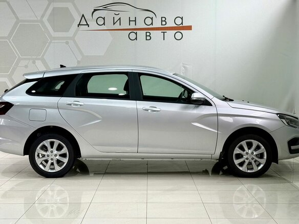 2026 Lada (ВАЗ) Vesta SW I Рестайлинг (NG), серебристый, 2062000 рублей - вид 3