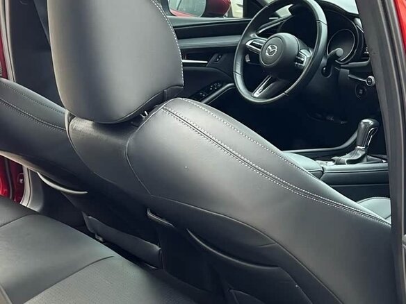 2023 Mazda 3 Axela IV (BP), пурпурный, 1650000 рублей - вид 12