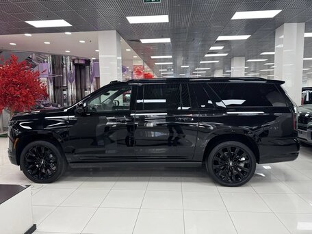 2026 Cadillac Escalade ESV V Рестайлинг, чёрный, 20600000 рублей, вид 4