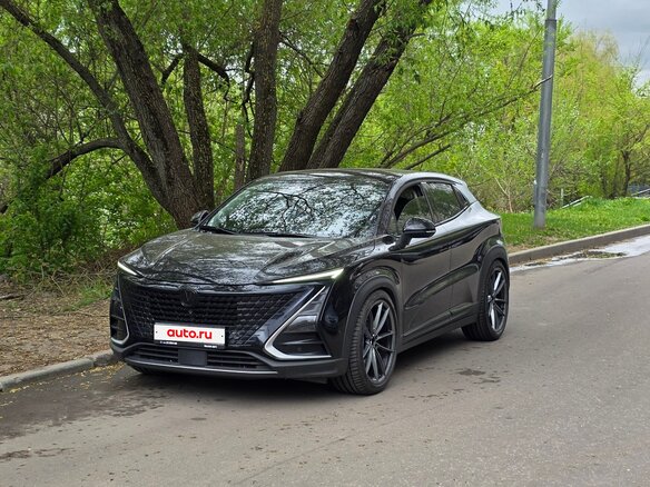 2024 Changan UNI-T I, чёрный, 2800000 рублей - вид 2