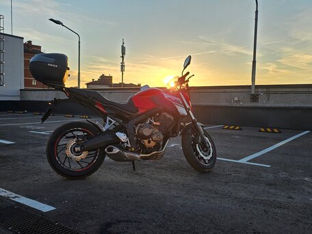 2017 Honda CB 650F, красный, 730000 рублей, вид 2
