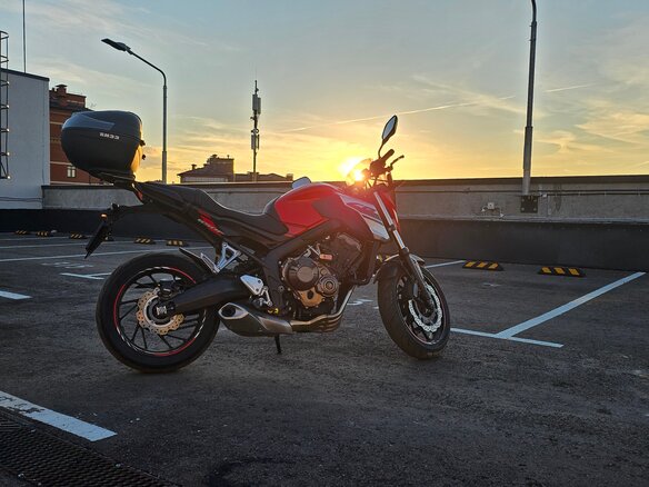 2017 Honda CB 650F, красный, 730000 рублей - вид 1