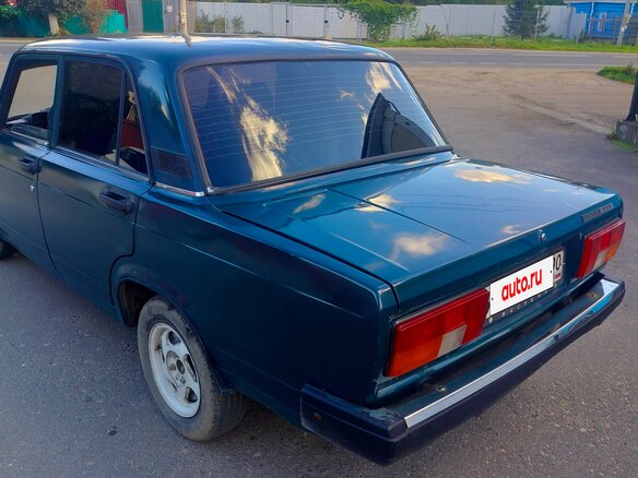 2005 Lada (ВАЗ) 2105, зелёный, 99000 рублей - вид 5