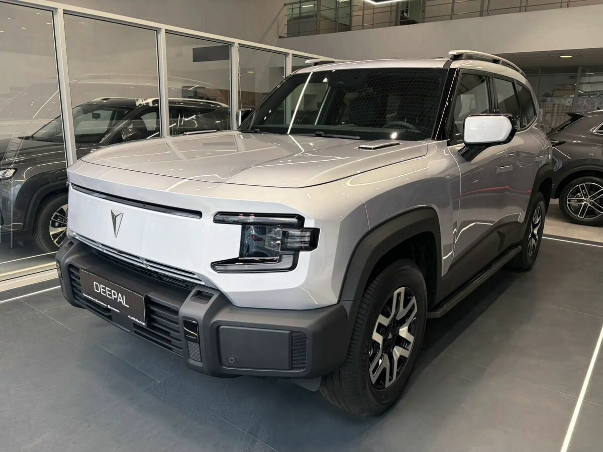 Открыть фотографии: Changan Deepal G318 I