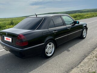 1998 Mercedes-Benz C-Класс 240 I (W202) Рестайлинг, чёрный, 500000 рублей, вид 4